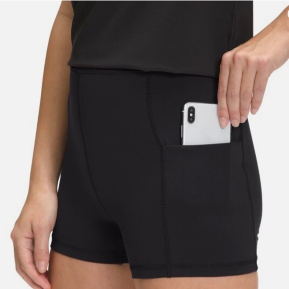 THE NORTH FACE ARQUE SPORTS HIKING TENNIS BLACK DRESS SIZE XS - Picture 3 of 12